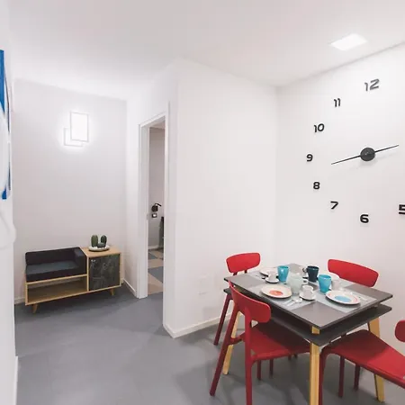 Double Bedroom Across Ortigia Siraküza